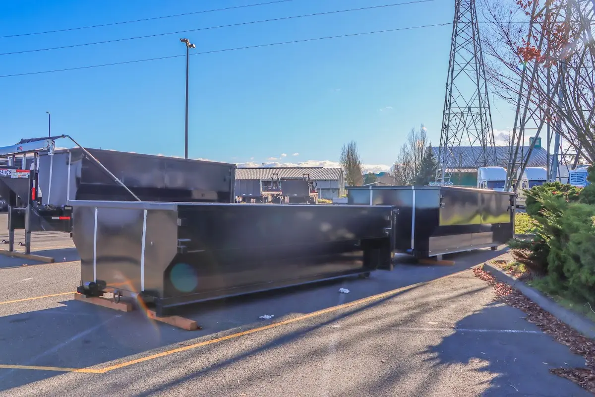 Professional dumpster rental and junk removal service in Calipatria